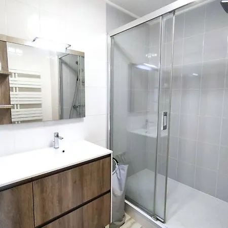 Apartment 2 Pieces Proche Golf *